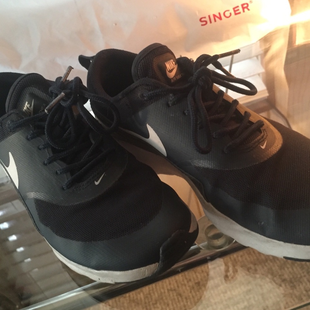 Nike Air Max Thea Navy Blue Mesh Running Sneakers